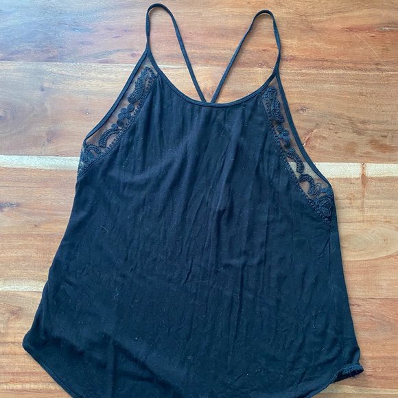 Cute black tank - Picture 1 of 3